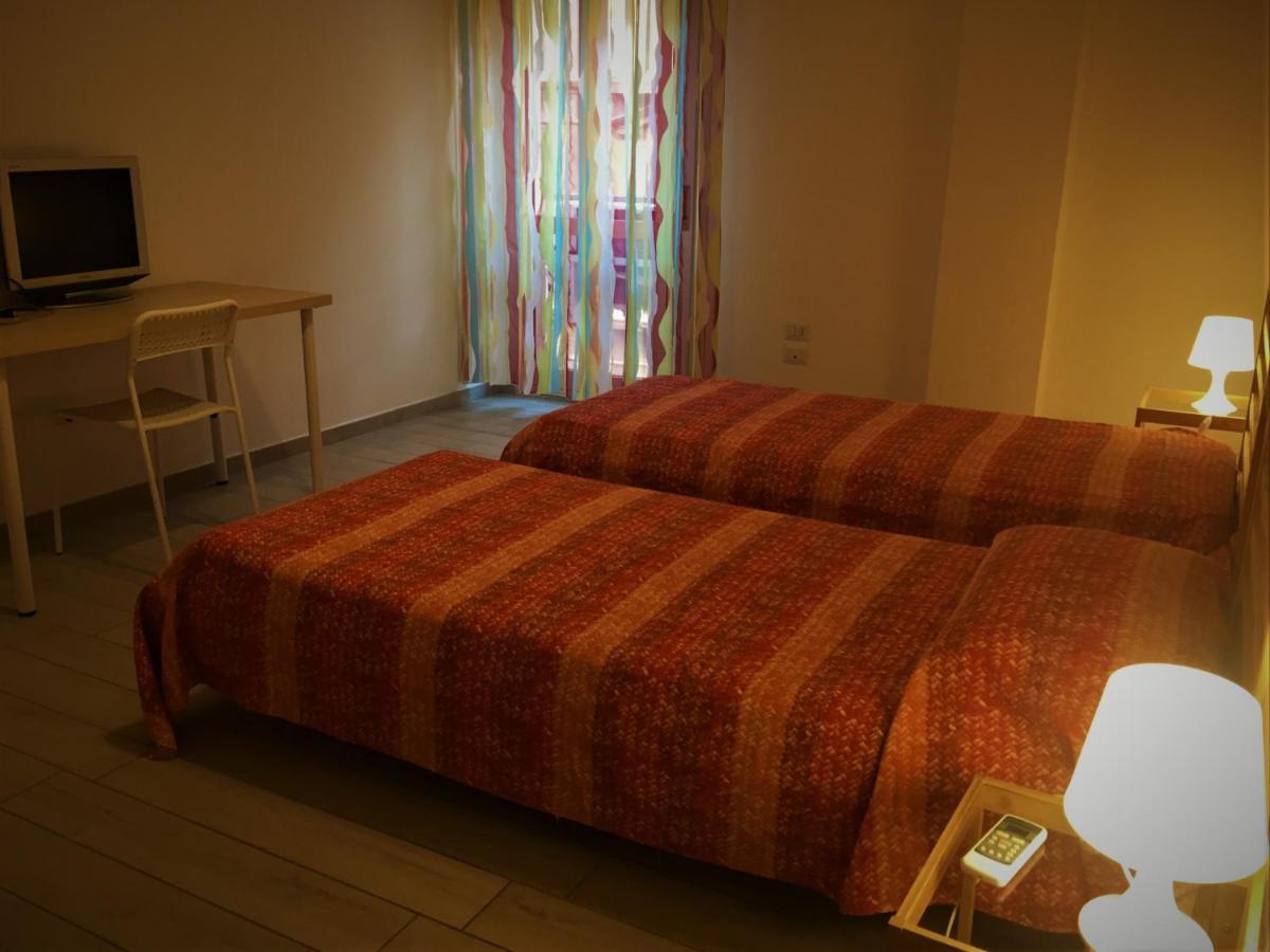 Appartement Lazzarella Loft à Naples Extérieur photo
